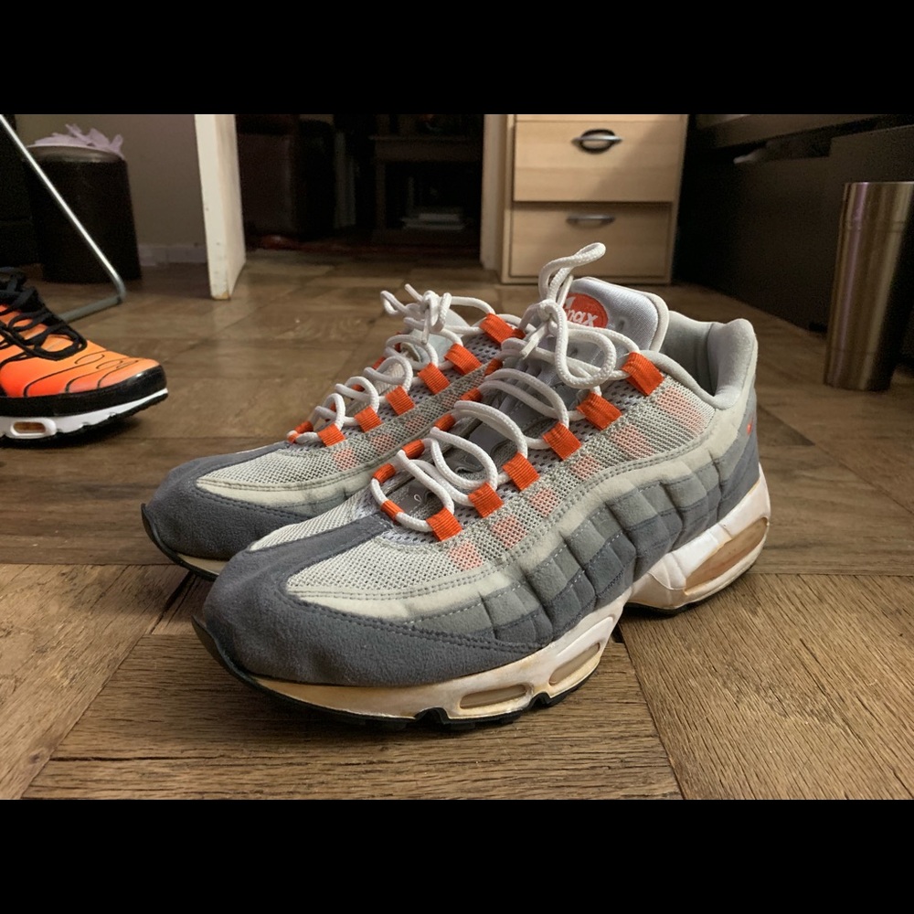2005 Nike Air Max 95 Dust / Grey / Orange (Rare)